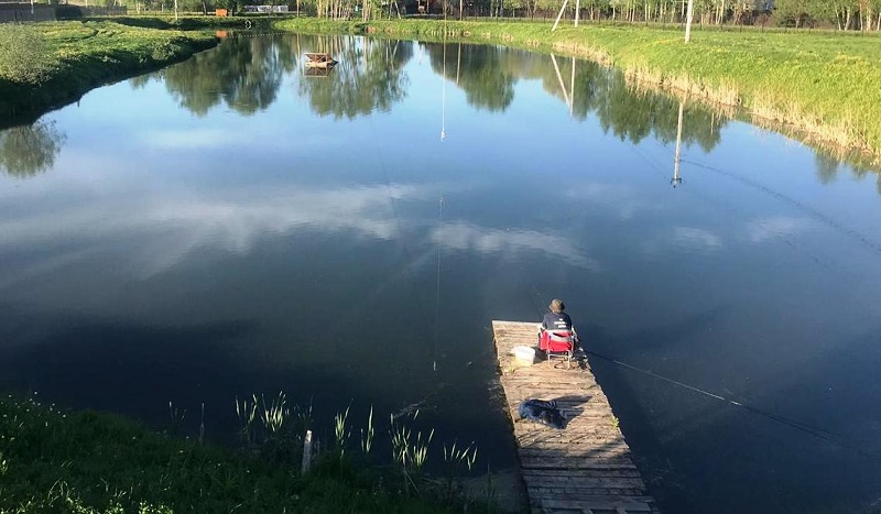 рыбаки в Шапкино парк